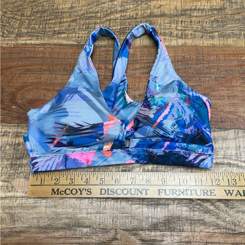 Fabletics XS Cutout Ellie Sports Bra II